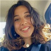 Studentessa Universitaria, Diplomata in Scienze Umane, offre Ripetizioni di Lingua Inglese, Letteratura Italiana, Filosofia, Psicologia a ragazzi 10/20 anni